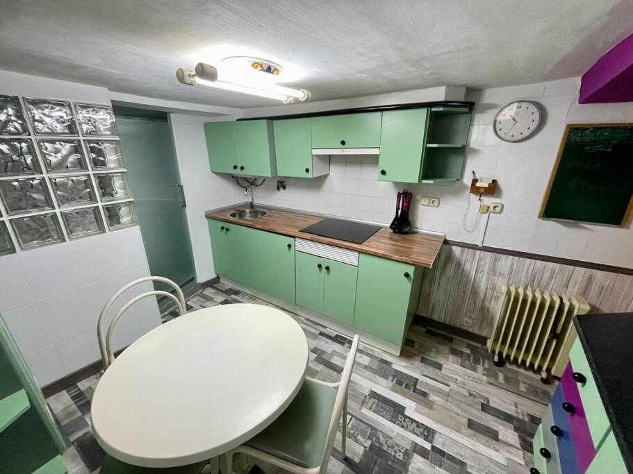 Utsa Eski Piso Con Encanto En 1ª Linea De Puerto Bermeo Bagian luar foto