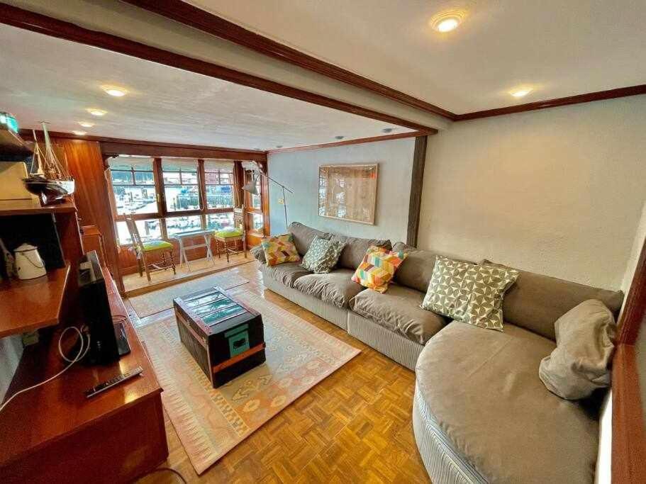 Utsa Eski Piso Con Encanto En 1ª Linea De Puerto Bermeo Bagian luar foto